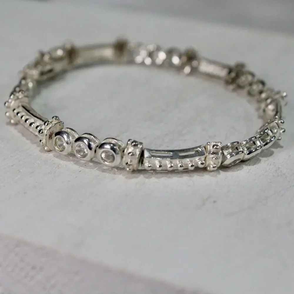 Vintage Women's Sterling Silver 925 & Cubic Zirconia CZ Tennis Bracelet - Picture 2 of 10